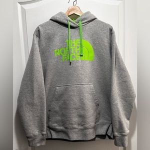 The North Face Men’s Hoodie Sweatshirt - Size: LG